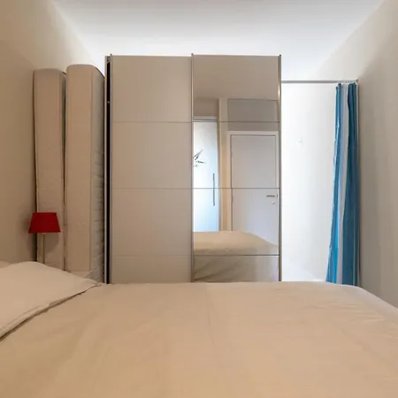 Modern Family With Amazing Seaview T99 Ostend
